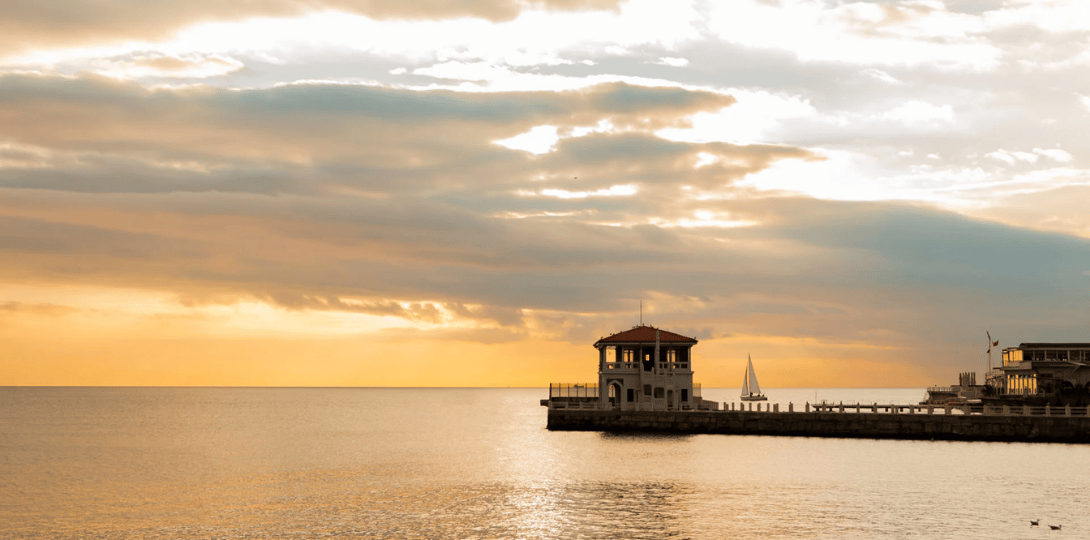 استكشاف كاديكوي في إسطنبول: دليل حي ونابض بالحياة