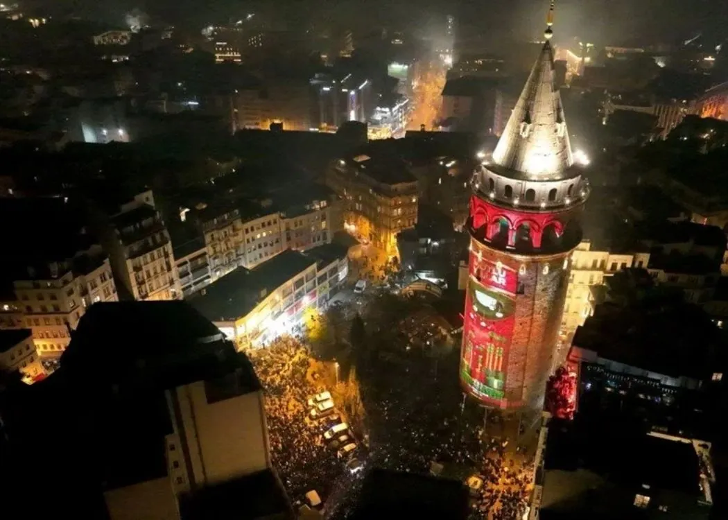 new year in istanbul what to do how to celebrate fireworks bosphorus galata