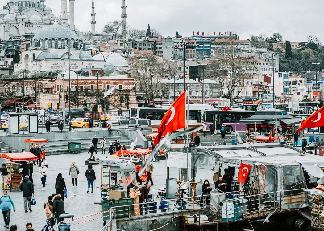 museum gallery istanbul woman visiting seeing art