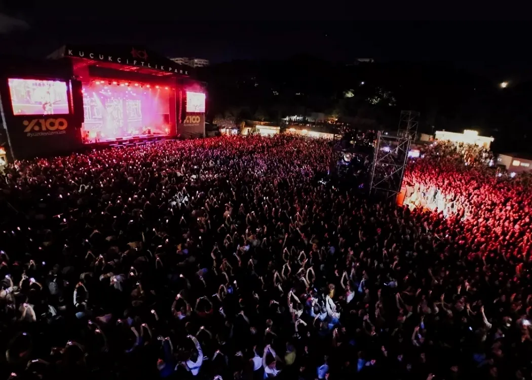 Apocalyptica_concert_istanbul_2025_august_kucukciftlik