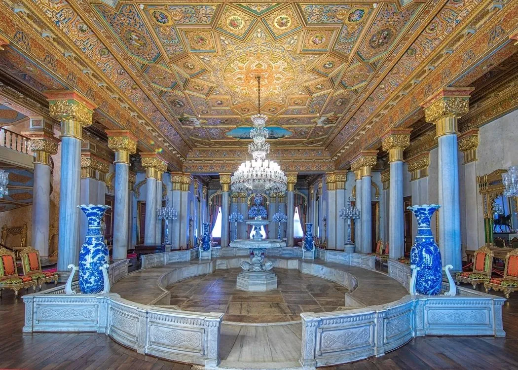dolmabahce_palace_skip_the_line_ticket_beylerbeyi_yildiz_topkapi_palaces_ottoman_visit